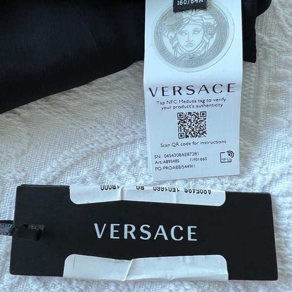 Authentic - NWT Versace black woven dress with iconic gold safety pins - Picture 13 of 13